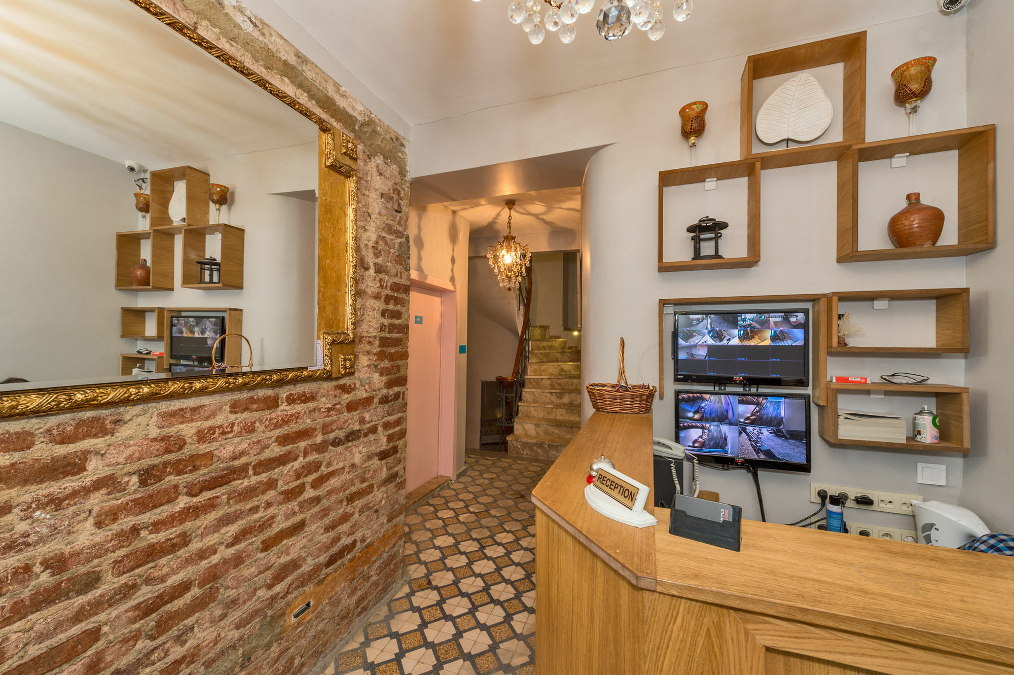 Cirrus Suites Tomtom Istanbul Exterior foto