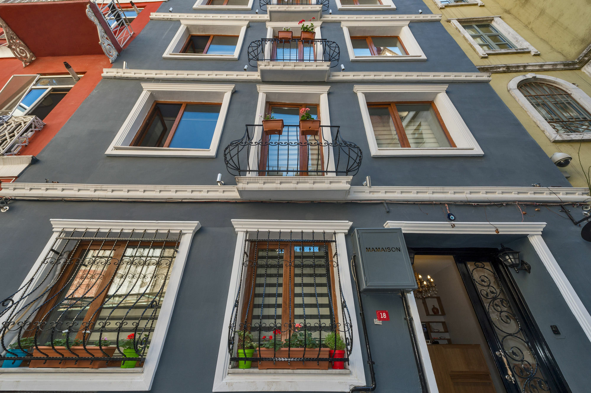 Cirrus Suites Tomtom Istanbul Exterior foto